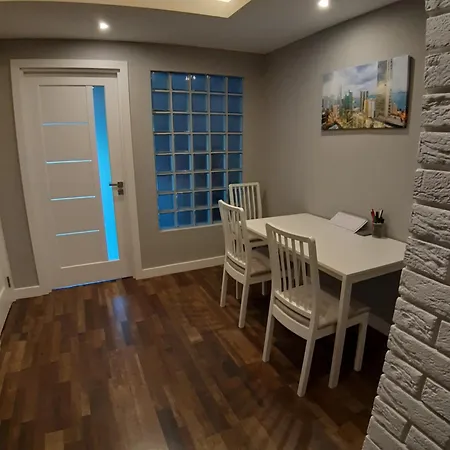 Appartamento Cozy Close To The Airport Budapest